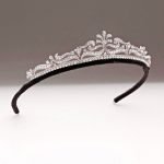 Handmade Tiaras 5.8 Carat Round Brilliant Diamond 35.9 Gms 14K Gold