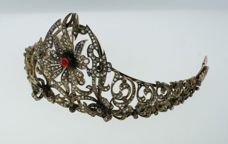 Antique Crowns 17.25 Carat Rose Cut Diamond & Ruby 70.55 Gms 925 Sterling Silver